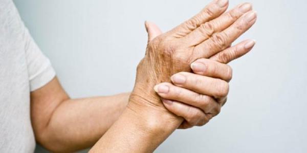 علت و علل درد انگشتان دست و روش های درمانی آن