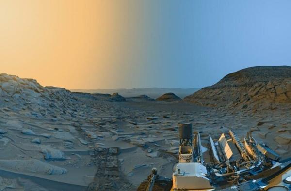 عکسی دیدنی که صبح و عصر مریخ را هم زمان نشان می دهد