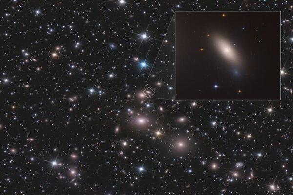 کهکشان بدون ماده تاریک، نظریه تکامل کیهانی را به چالش کشید